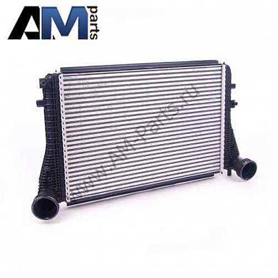 Интеркулер Пассат Б7 2.0 TFSI 3AA145805C