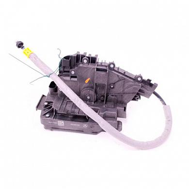 Замок передней правой двери A0997206801 Мерседес С-класса W205