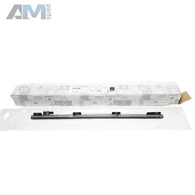 Фонарь подсветки порога передний левый Mercedes GLS 2019-2025 A1679066302