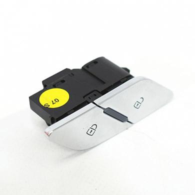 Кнопка центрального замка водительской двери на Audi A6 (алюминиевый) 4K1962107A3Q7