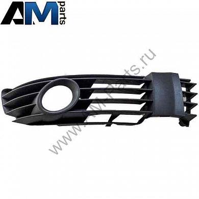 Решетка переднего бампера левая на Пассат Б5 VW092000G-1L00 (API)