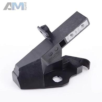 Кронштейн усилителя бампера левый на Mercedes C W205 (2014-2023) A2056203401