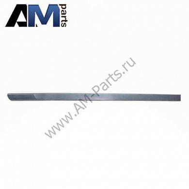 Молдинг двери правый Сирокко 1K8854940CGRU