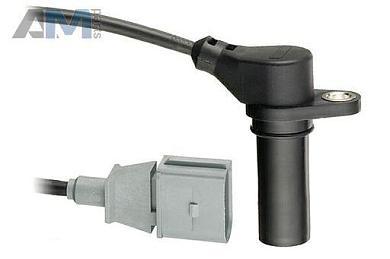 Датчик импульсов коленвала (81303) NGK на Audi A4 (B6) 2001-2005