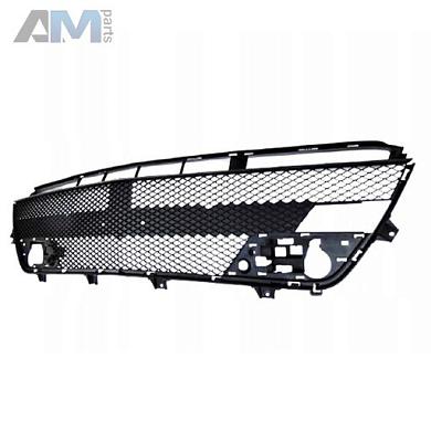 Решетка переднего бампера на Mercedes GLS 2015-2019 A1668855022