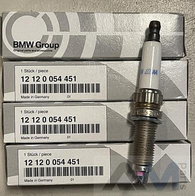 Свечи зажигания на BMW X6 (F16) 50iX 12120054451