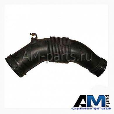 Шланг забора воздуха Туарег (2011-2014) 3.0 TDI 7P0129627E