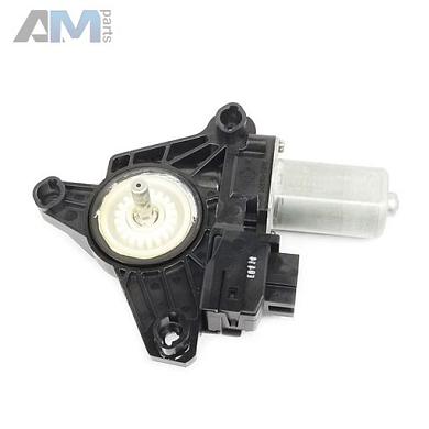 Мотор стеклоподъемника задней левой двери на Mercedes C W205 (2014-2023) A2059060301