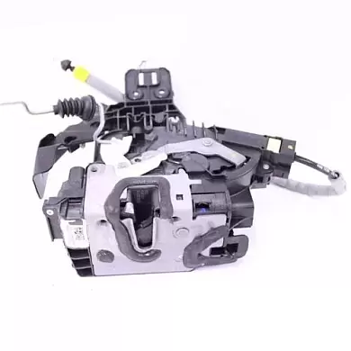 Замок двери задний левый на Mercedes GLE-Coupe 2015-2019 A0997303700