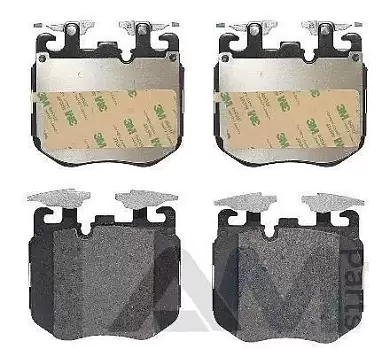 Передние тормозные колодки (P06106) Brembo на BMW 7 Серии (G11) тормоза серии М