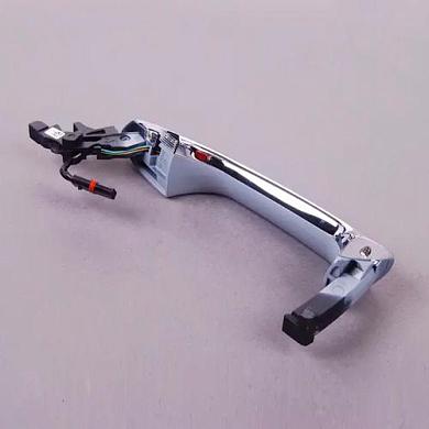 Ручка двери передняя и задняя правая внешняя A20476014709999 для Mercedes B-class W246