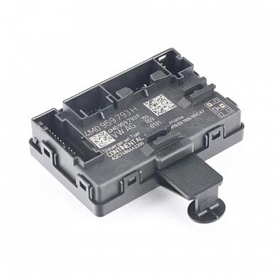 Блок управления дверью водителя Ауди Q7 4М (рестайлинг) 4M0959793H