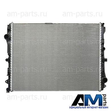 Основной радиатор системы охлаждения на Mercedes AMG E43 W213 (M276) A0995003303