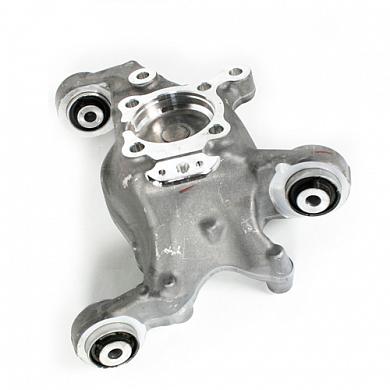 Кулак задний правый A2463503641 Mercedes A-klasse W176