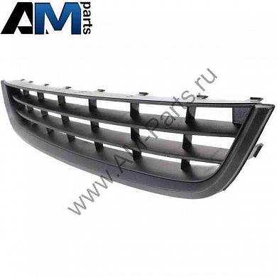 Решетка бампера центральная Passat CC (черная) 3C88536779B9