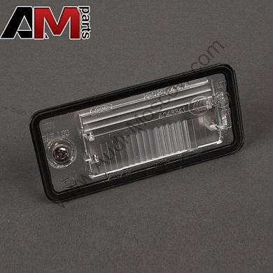 Фонарь освещения номерн. знака для Audi A4 8E0943021BКупить оригинальный фонарь освещения номерн. знака Audi A4 8E0943021B- Купить и сэкономить