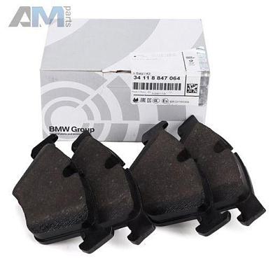Оригинальные передние тормозные колодки 34118847064 на BMW 5 серии (F10) 520d/520i/523i