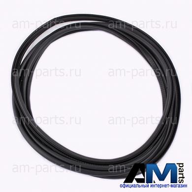 Уплотнитель задней 5-ой двери Mercedes Vito W639 A6397410580