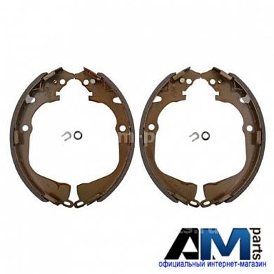 Комплект задних тормозных колодок Amarok 2H0698525