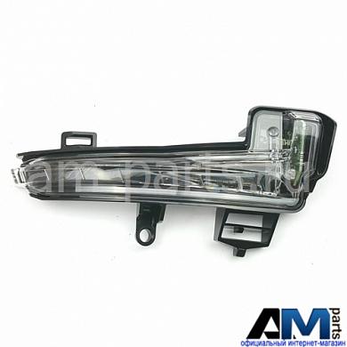 Повторитель поворота правый на Superb III 3V0949102