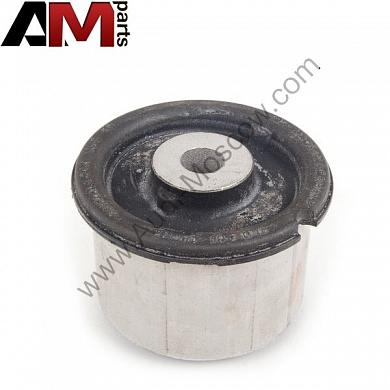 Сайлентблок задний нижнего поперечного рычага на Touareg 7P рестайлинг (L-R) 7L0407182G