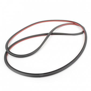 Уплотнитель передней водительской двери на Audi Q5 (2017-2020) 80A837911G