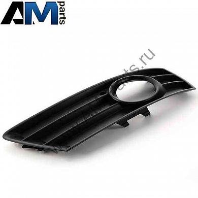 Решетка противотуманной фары правая Passat CC (черная) 3C8853666C9B9