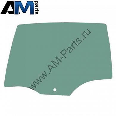 Стекло задней двери левое Шкода Суперб 3T5845205