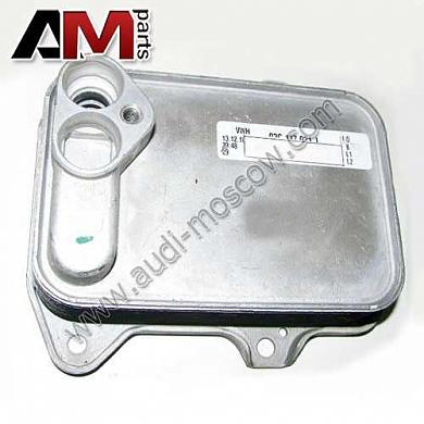 Радиатор масляный Фольксваген Тигуан (2012-2016) 1.4 TSI (122/150 л.с) 03C117021J