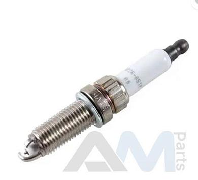 Свечи зажигания на BMW 1 серии F20 рестайлинг 118i 12122293697