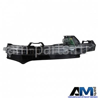 Повторитель поворота правый на Audi Q8 4M8949102