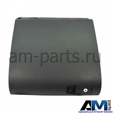 Гнездо на Volkswagen 5M1857114E82VЗаказать гнездо для Volkswagen 5M1857114E82V- Выгодные условия