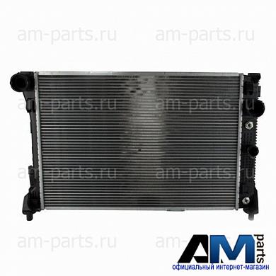 Радиатор системы охлаждения 8MK376749-554 Мерседес W212 E300 231л.с.