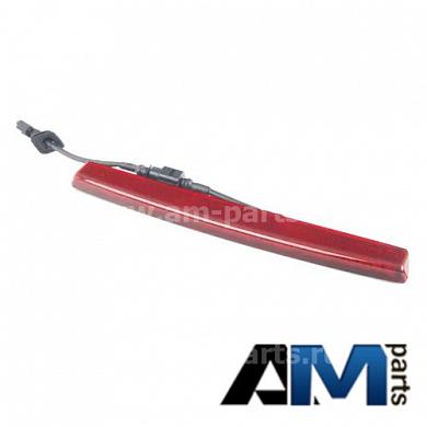 Стоп-сигнал на Volkswagen 5K6945087CКупить оригинальный стоп-сигнал для Volkswagen 5K6945087C- Доставка на дом