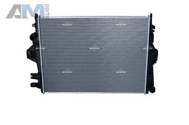 Радиатор охлаждения двигателя NRF (53005) Volkswagen Touareg II (2011-2014) 3.6FSI