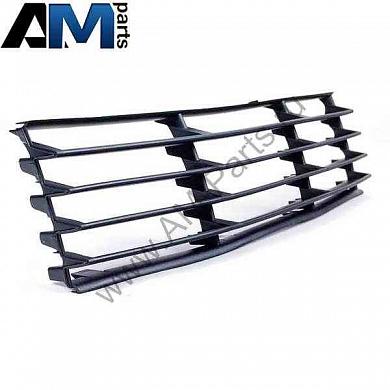 Решетка переднего бампера центральная на Пассат Б5 VWA7000G0 (TYG)