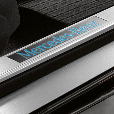 Накладки порога комплект с подсветкой Mercedes A2046803600 Mercedes C-klasse W204