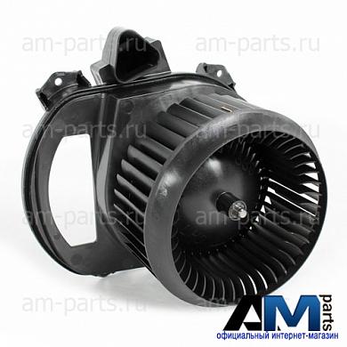 Вентилятор отопителя A2469064200 Мерседес GLA250 211л.с.