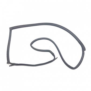 Уплотнитель задней левой двери A2117300178 Mercedes E-klasse W211