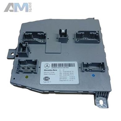 Блок SAM передний на Mercedes C W205 (2014-2023) A2059003813