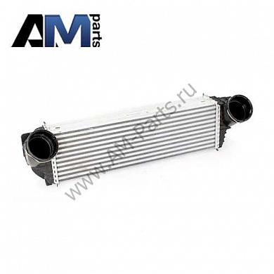Охладитель наддува 17518570448 на BMW X5 (F15) 25dX