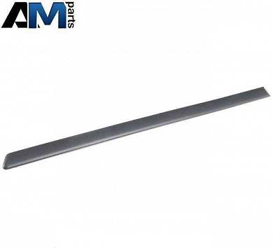 Молдинг задней двери левый Гольф 4 1J4853753DB41