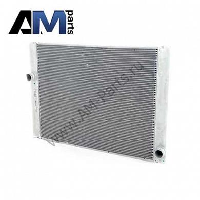 Радиатор системы охлаждения NISSENS для BMW (E60) 525i-525iX 60764