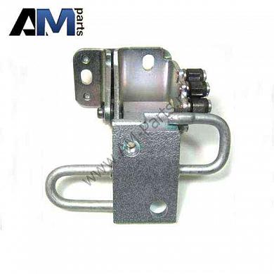 Петля передней двери нижняя правая Caddy 1T0831412C