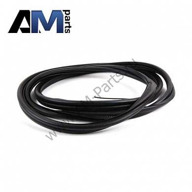 Уплотнитель крышки багажника БМВ Е60 51767110420