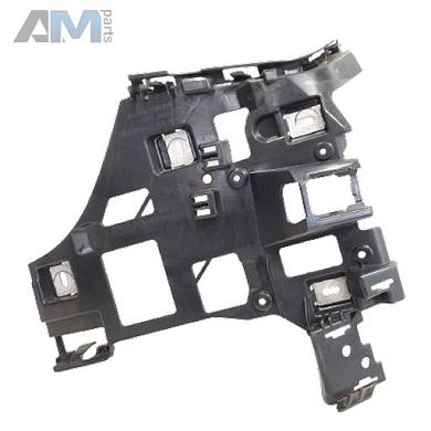 Опорный кронштейн заднего бампера правый на Mercedes C W206 (2021-2024) A2068808201