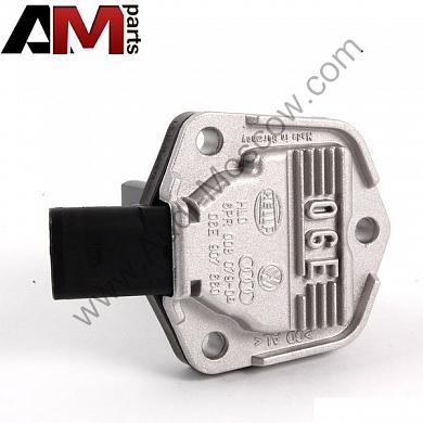 Датчик уровня масла Фольксваген Тигуан (2012-2016) 2.0 TSI 06E907660