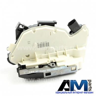 Замок двери задний левый Amarok 5N0839015