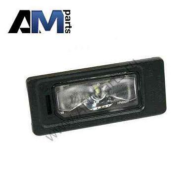 Фонарь подсветки номера Фольксваген Тигуан II (2020-2025) 5NA943021