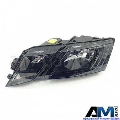 Фара галогеновая левая на Octavia A7 II рестайлинг 5E1941015C